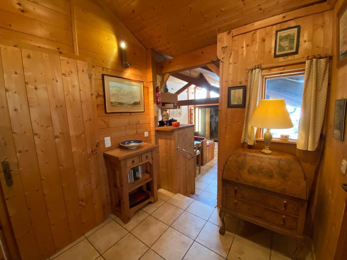 Chalet Les Chouettes Thones Exterior photo