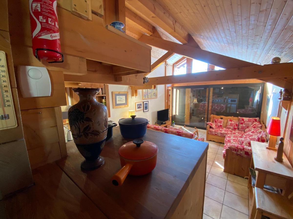 Chalet Les Chouettes Thones Exterior photo