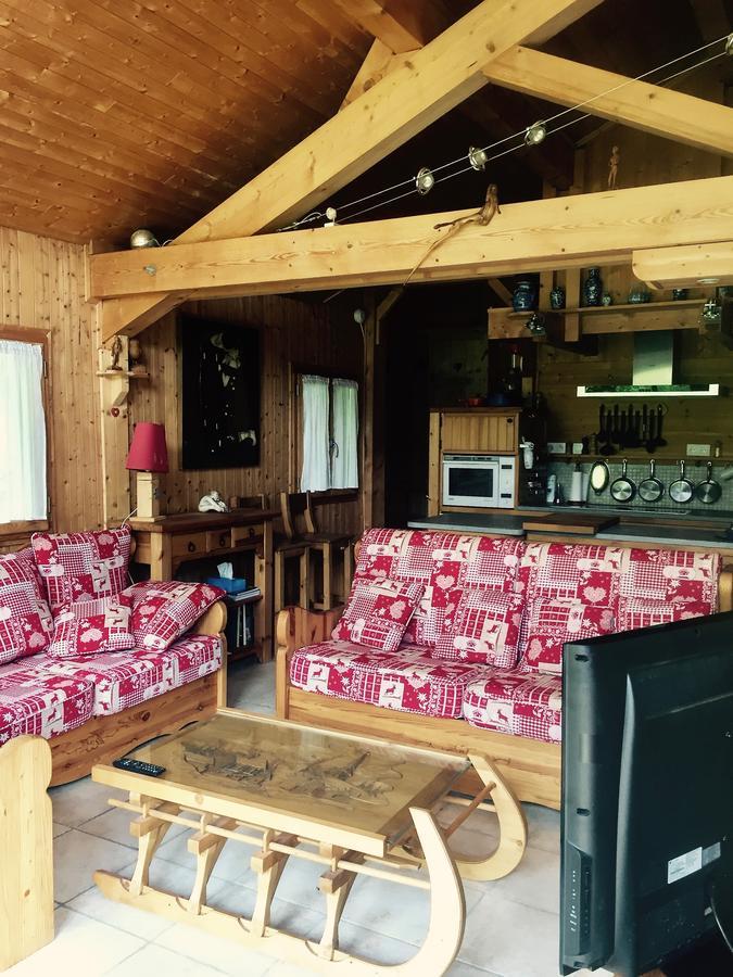 Chalet Les Chouettes Thones Exterior photo